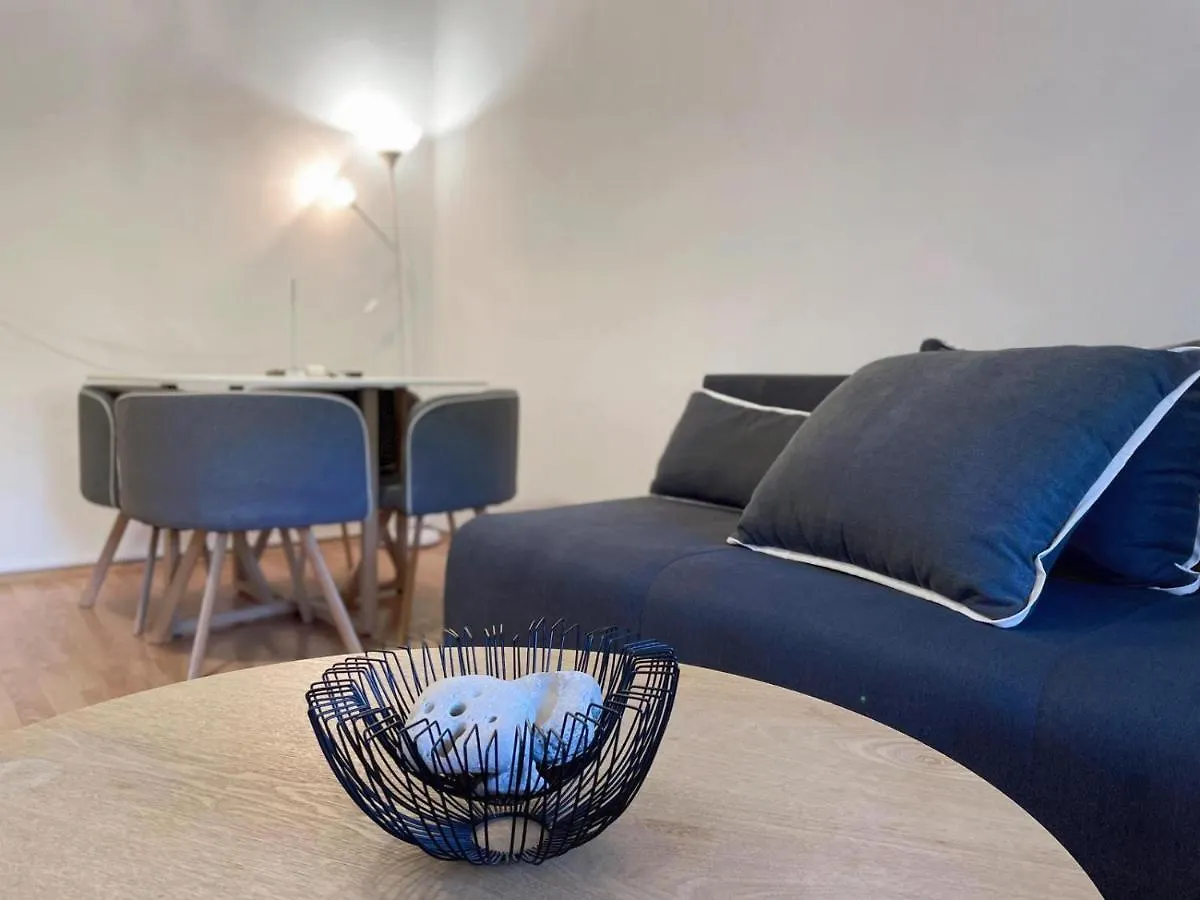 Apartment Sky Pula 0*,  Hırvatistan